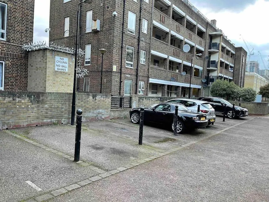 Fresh Apartment & Parking London United Kingdom