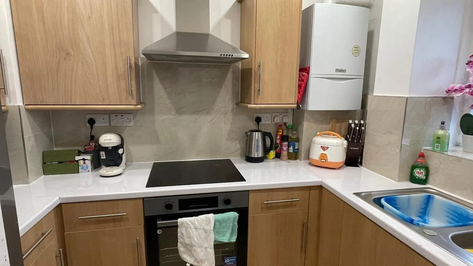 Fresh Apartment & Parking London United Kingdom